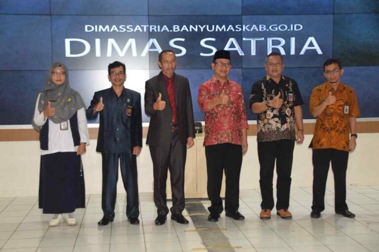 Permudah Pencarian Data, Husein Launching Portal Dimas Satria ...