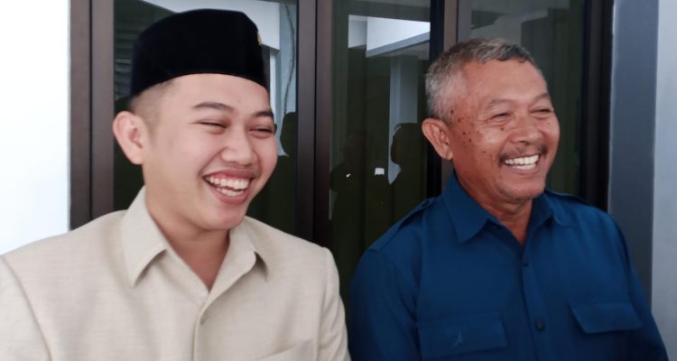 Foto: H. Tardi anggota Komisi B DPRD Kendal dari Fraksi Partai Golkar/kanan, dan Anggota Komisi B DPRD Kabupaten Kendal, Muhammad Iqbal Adila
